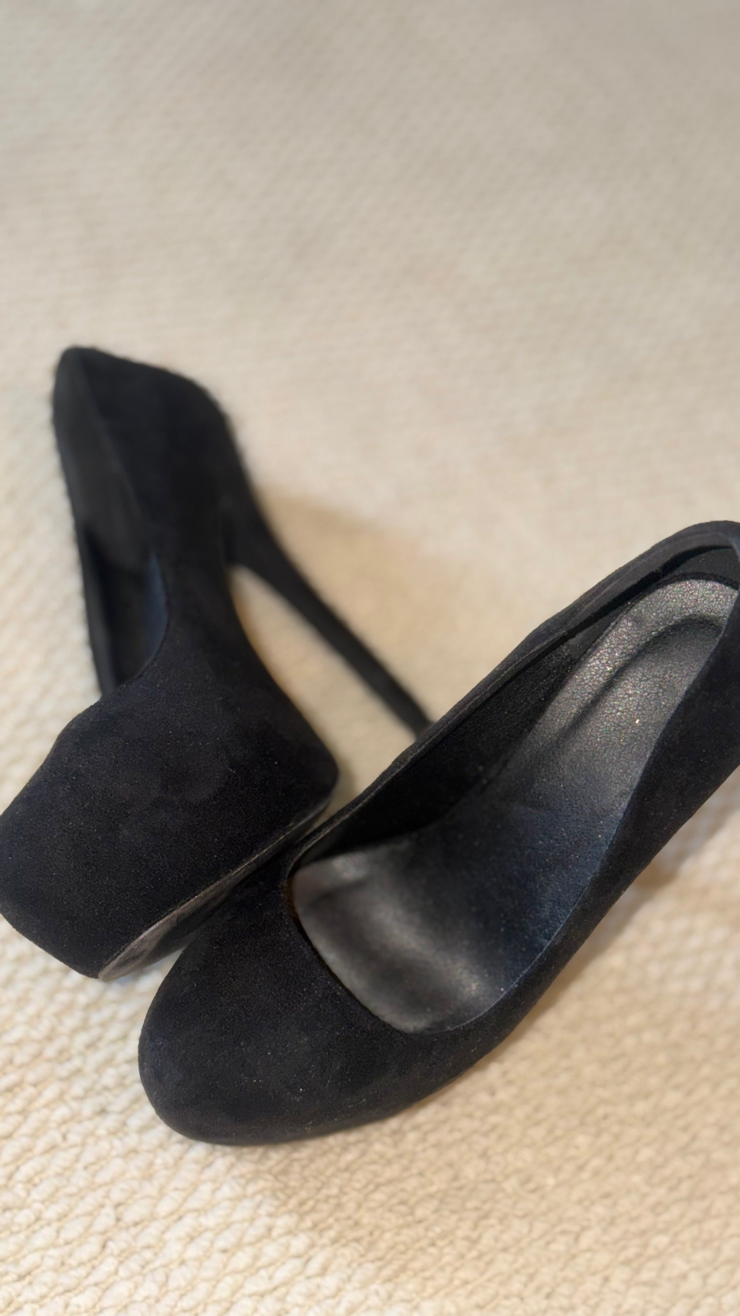 TACONES GAMUZA